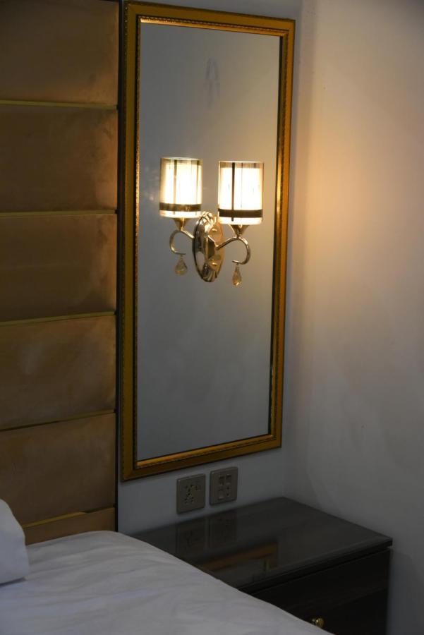 Hotel White Season Gulberg Lahore Ngoại thất bức ảnh