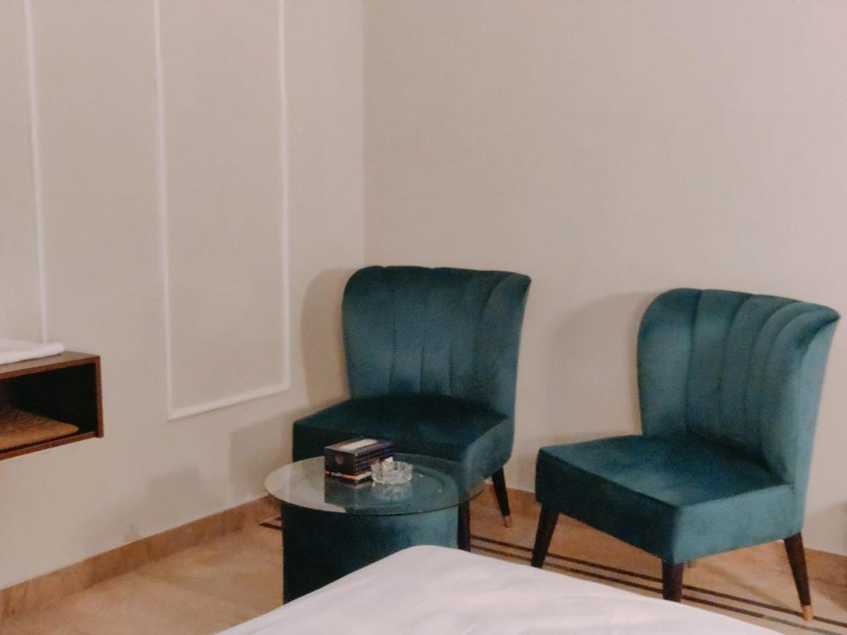 Hotel White Season Gulberg Lahore Ngoại thất bức ảnh