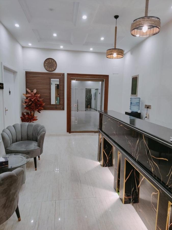 Hotel White Season Gulberg Lahore Ngoại thất bức ảnh