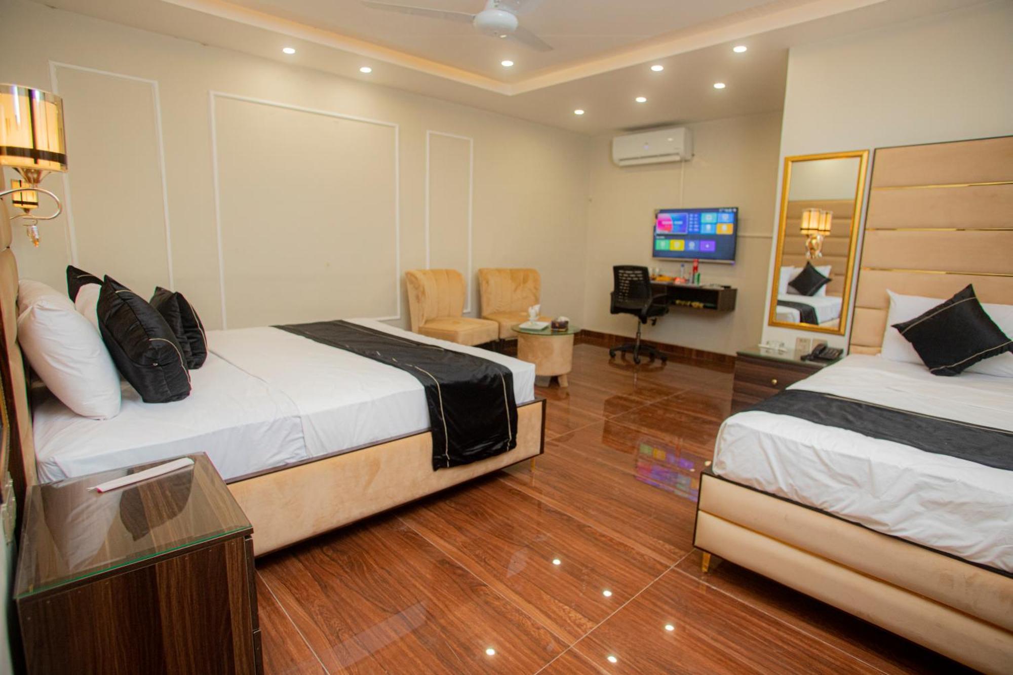 Hotel White Season Gulberg Lahore Ngoại thất bức ảnh