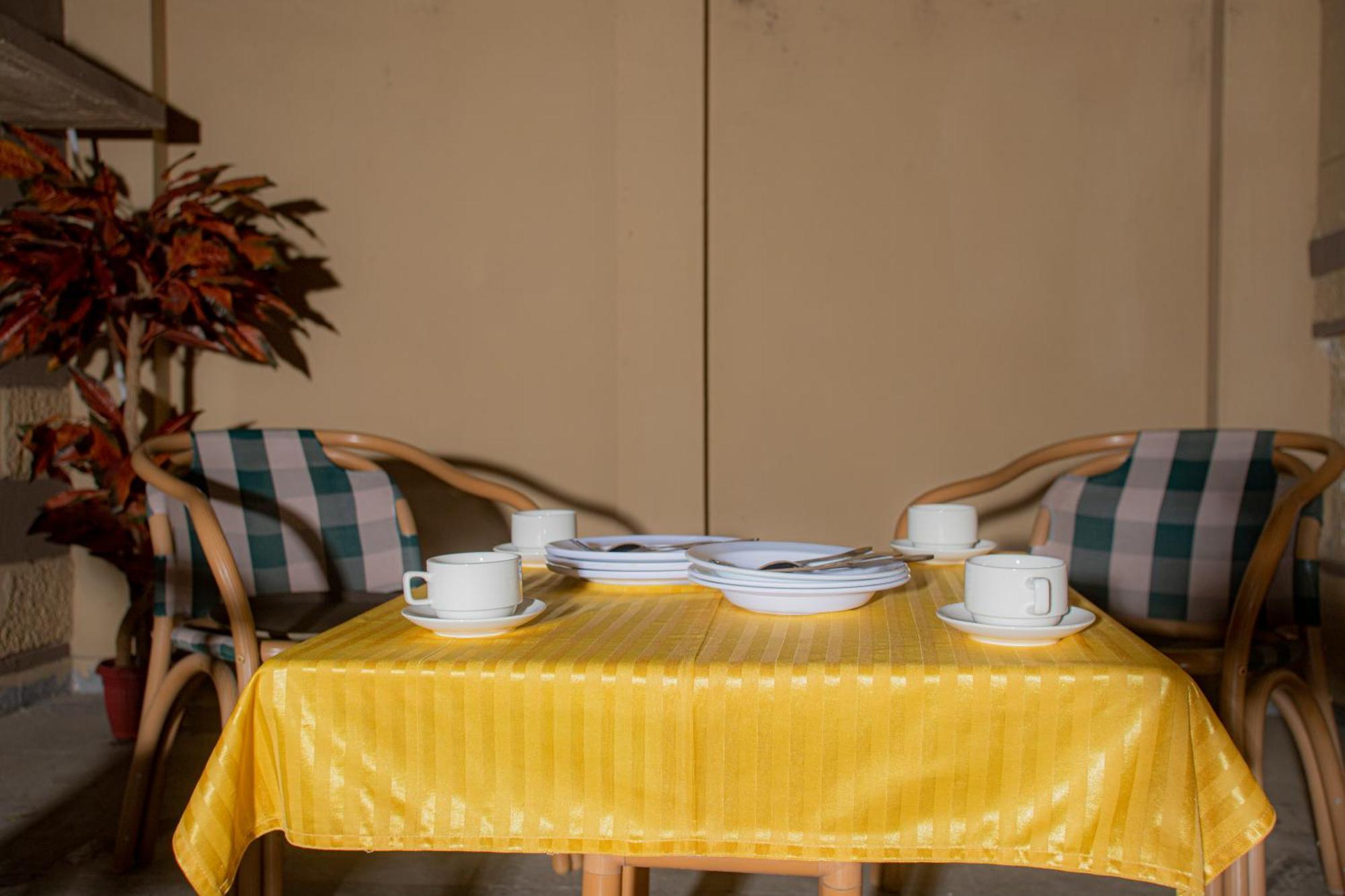Hotel White Season Gulberg Lahore Ngoại thất bức ảnh