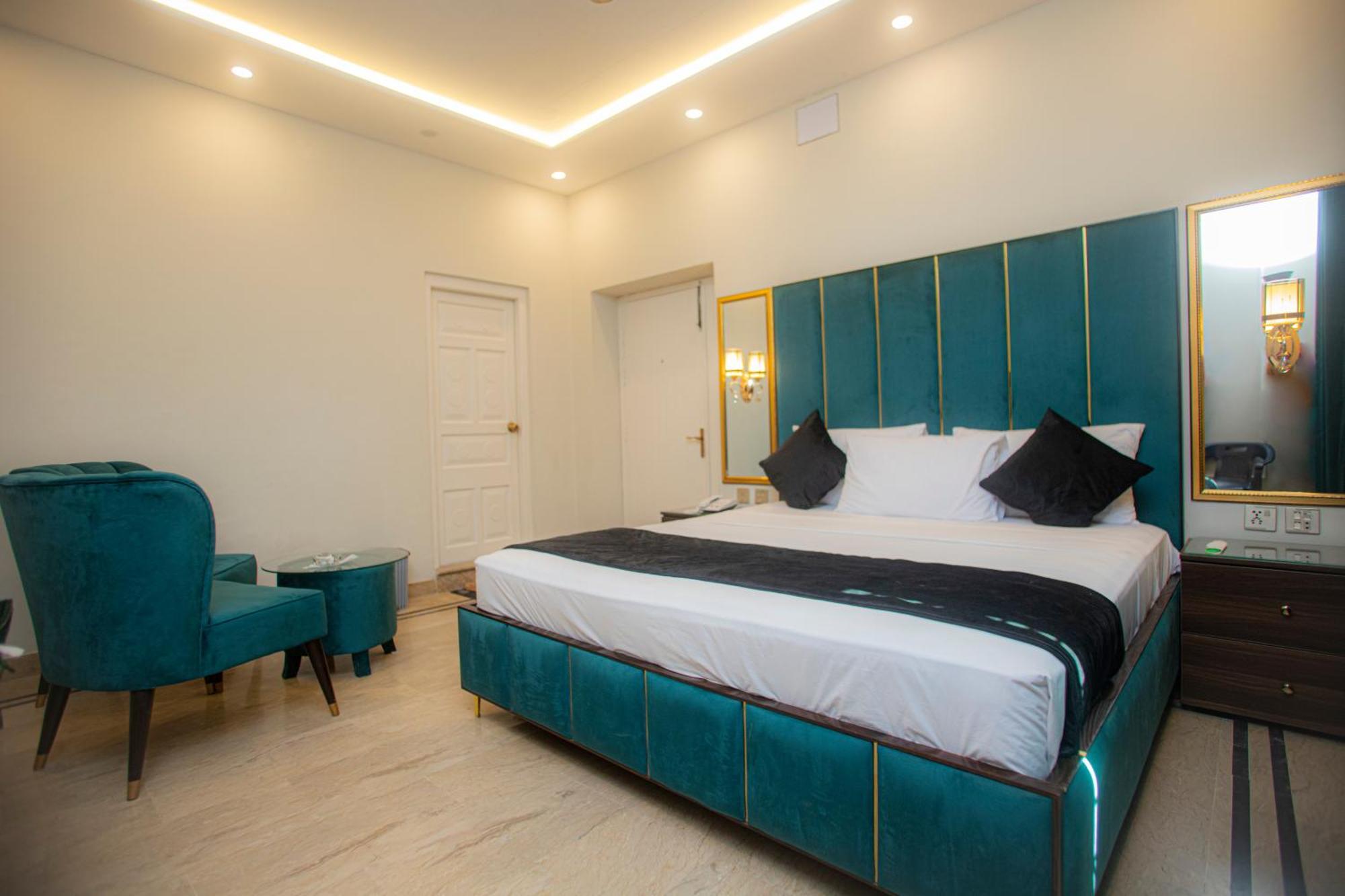 Hotel White Season Gulberg Lahore Ngoại thất bức ảnh