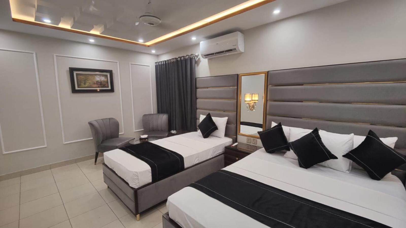 Hotel White Season Gulberg Lahore Ngoại thất bức ảnh