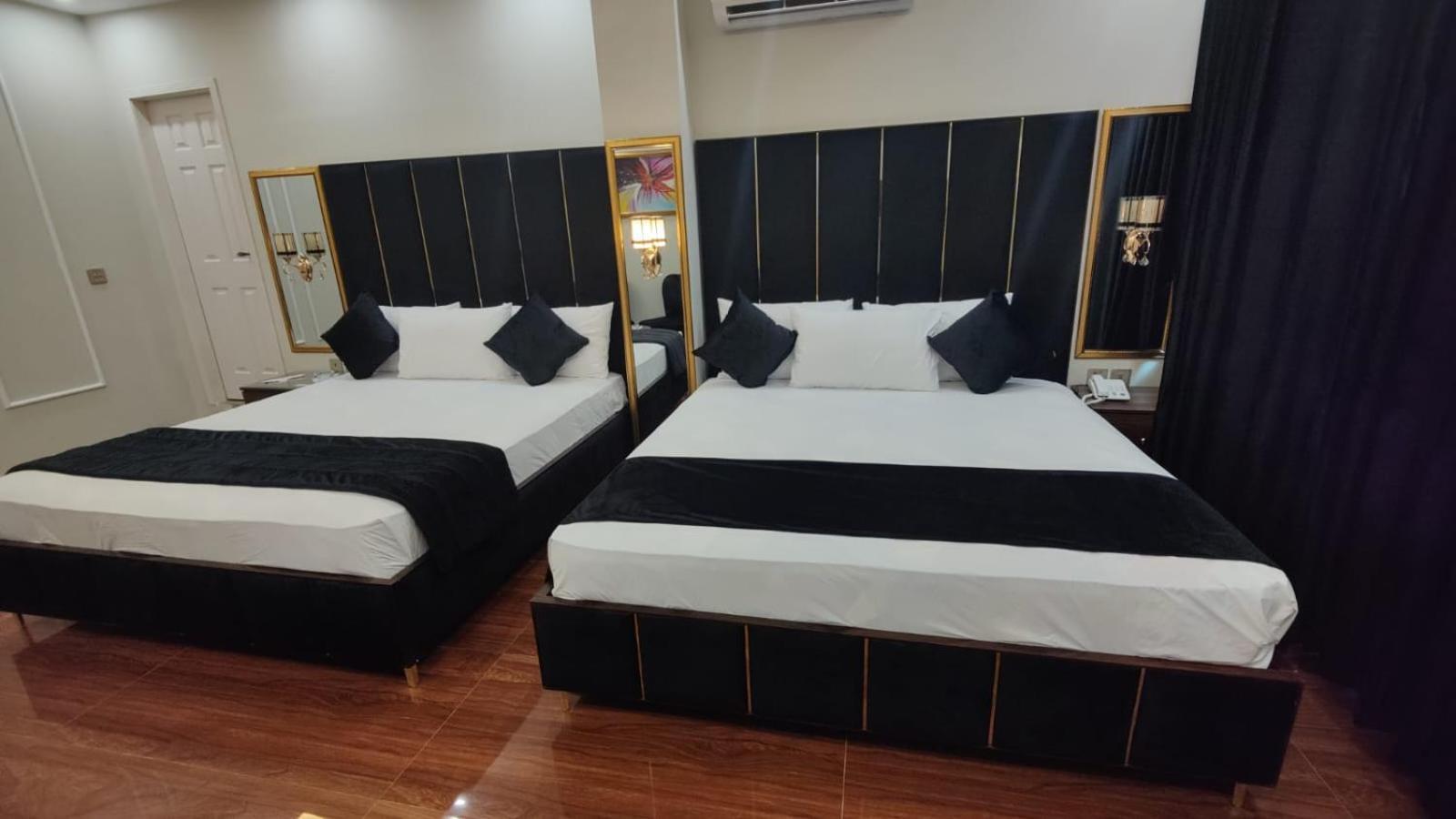 Hotel White Season Gulberg Lahore Ngoại thất bức ảnh